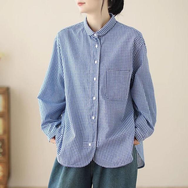 Long Sleeve Collared Plaid Button Down Shirt Product Image