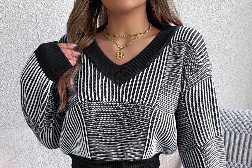 V-Neck Striped Crop Sweater Product Image