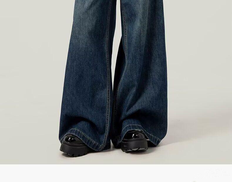 High Rise Washed Wide Leg Jeans Product Image