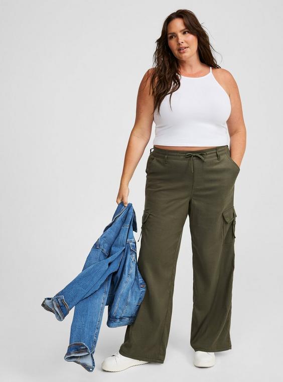 Mid-Rise Wide-Leg Pull-On Weekend Wide Leg Cargo Pant product image