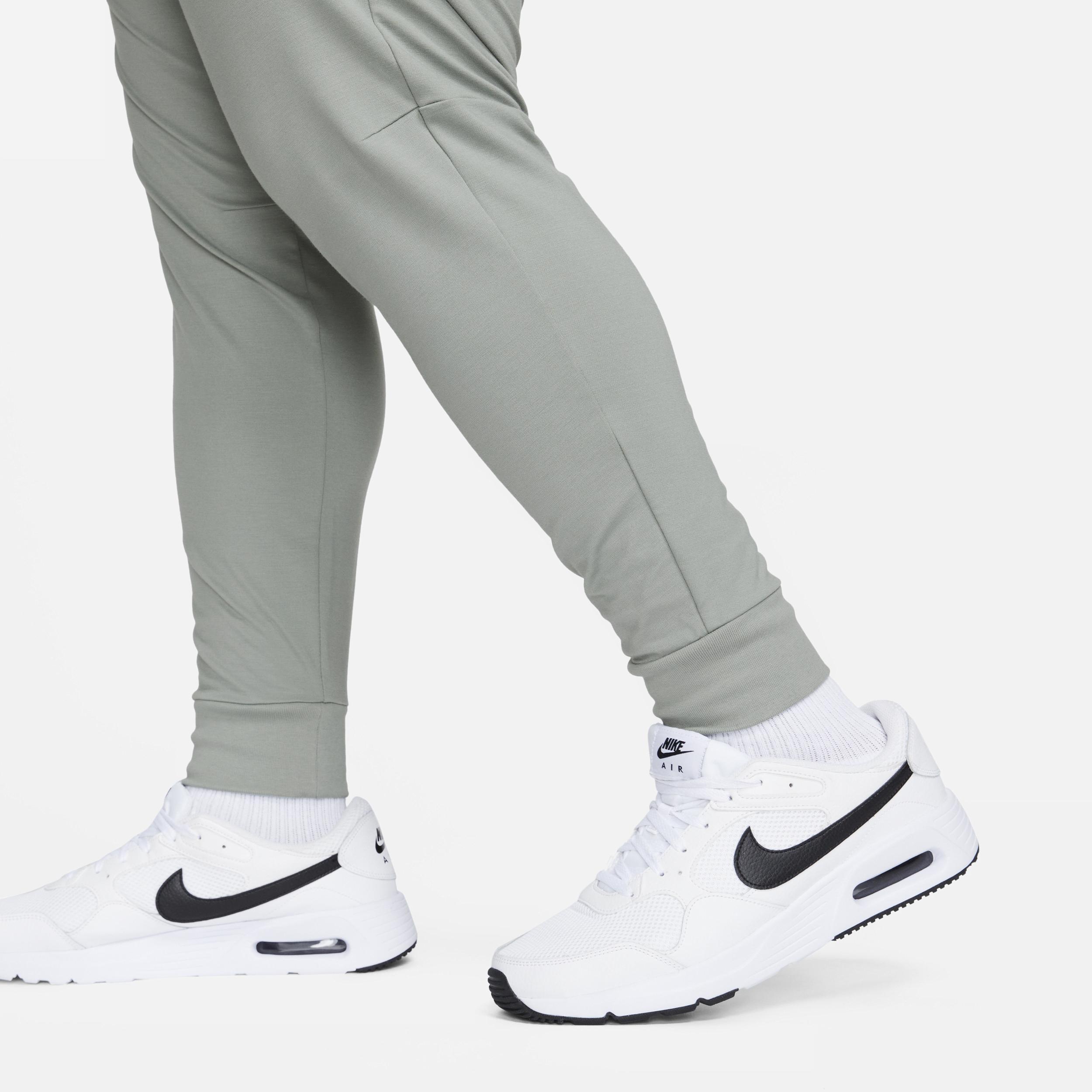 Nike Tech Essentials Joggers Product Image