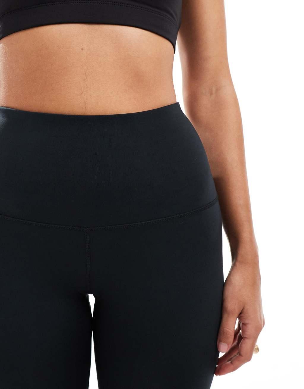 ASOS 4505 Hourglass Icon bum sculpt gym legging with inner pocket in black Product Image