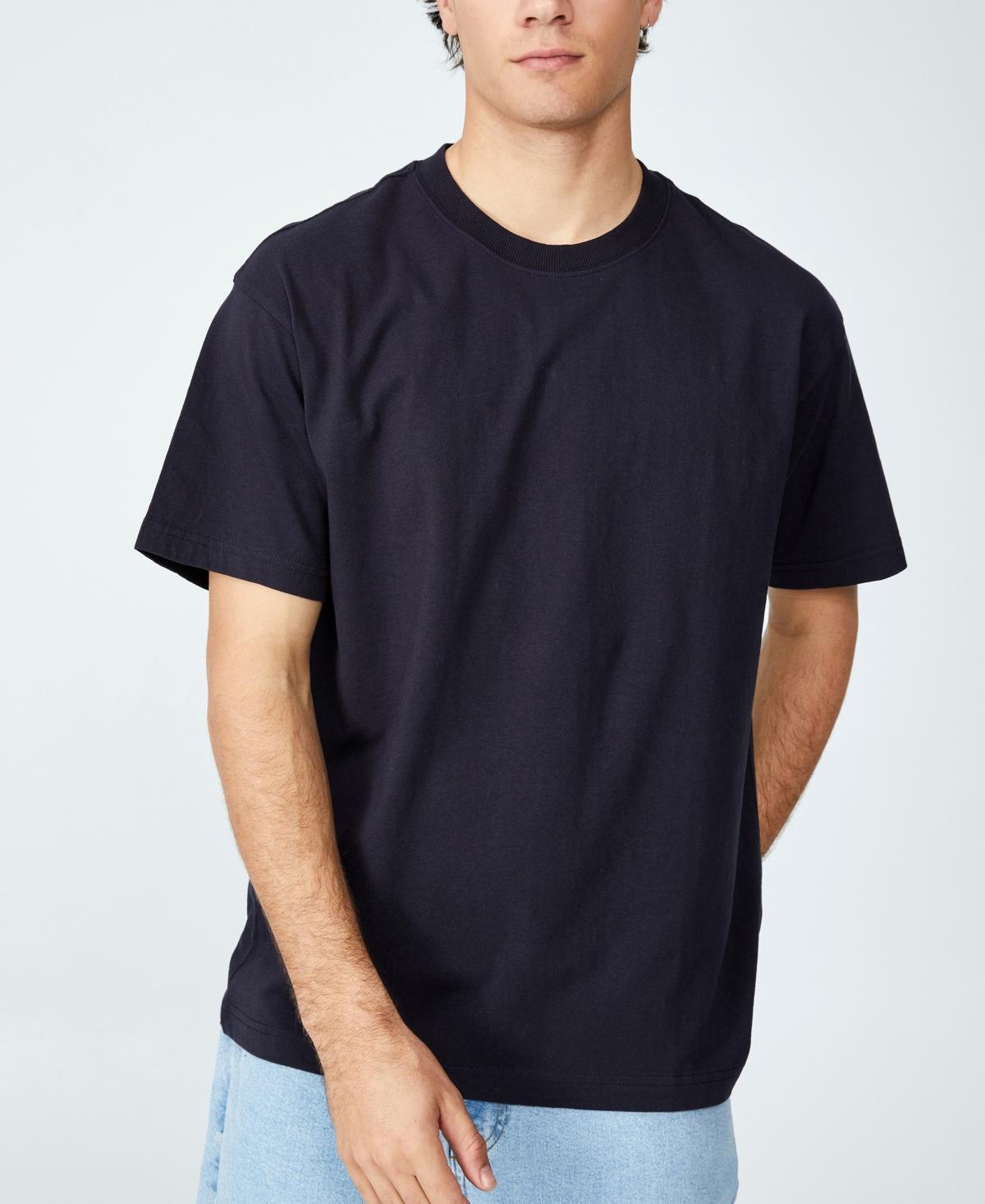 Mens Loose Fit T-shirt Product Image