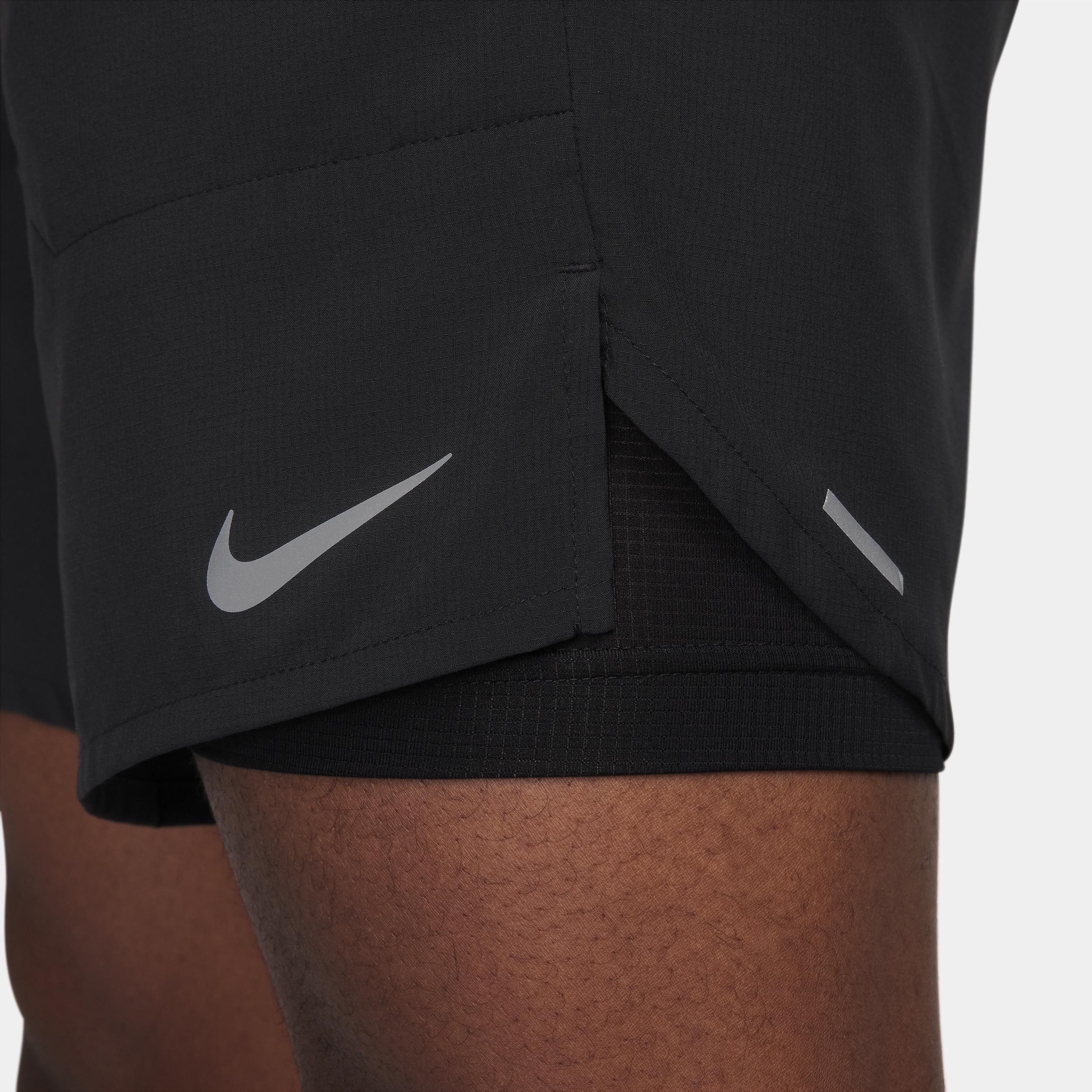 Nike Men's Stride Dri-FIT 7" 2-in-1 Running Shorts Product Image