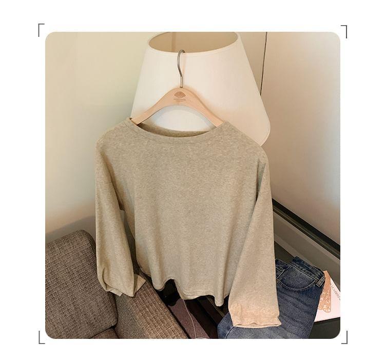 Long-Sleeve Round Neck Plain Tee Product Image