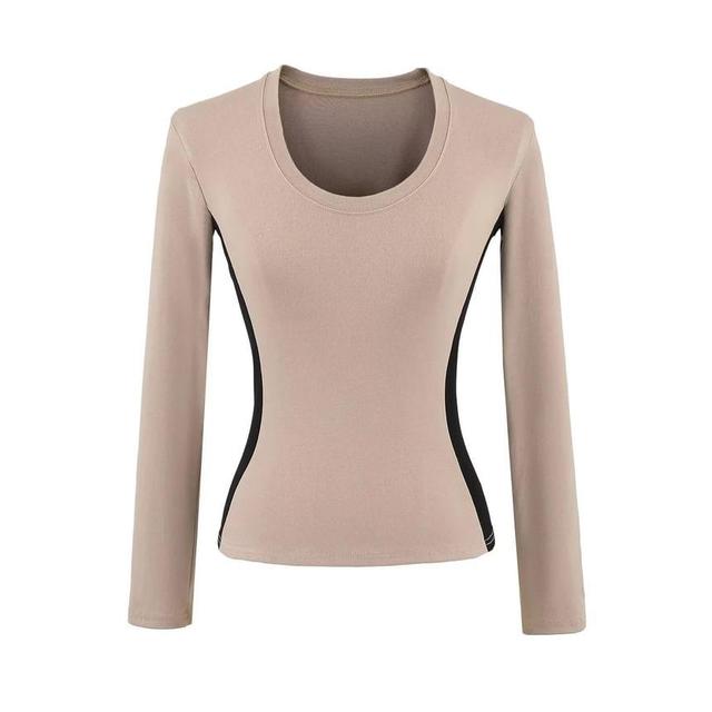 Long-Sleeve Scoop Neck Plain Crop Top Product Image