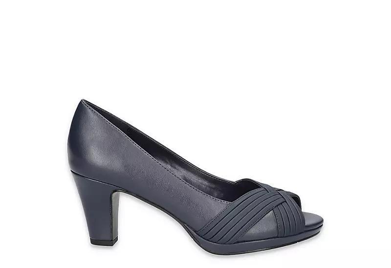 Easy Street Womens Lavish Pump Product Image