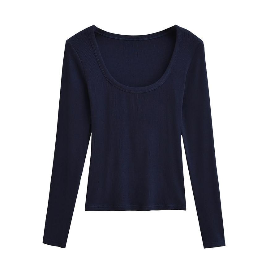 Long-Sleeve Scoop Neck Plain Crop Tee Product Image