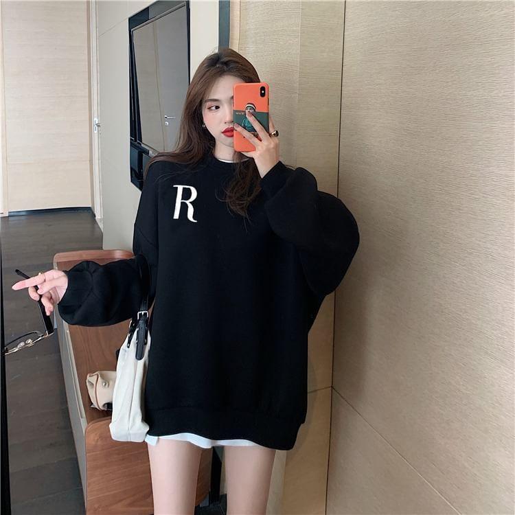 Round Neck Lettering Print Sweatshirt Product Image