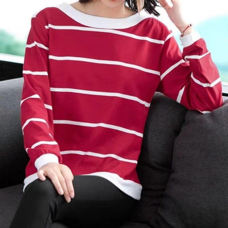 Long-Sleeve Round Neck Striped T-Shirt Product Image