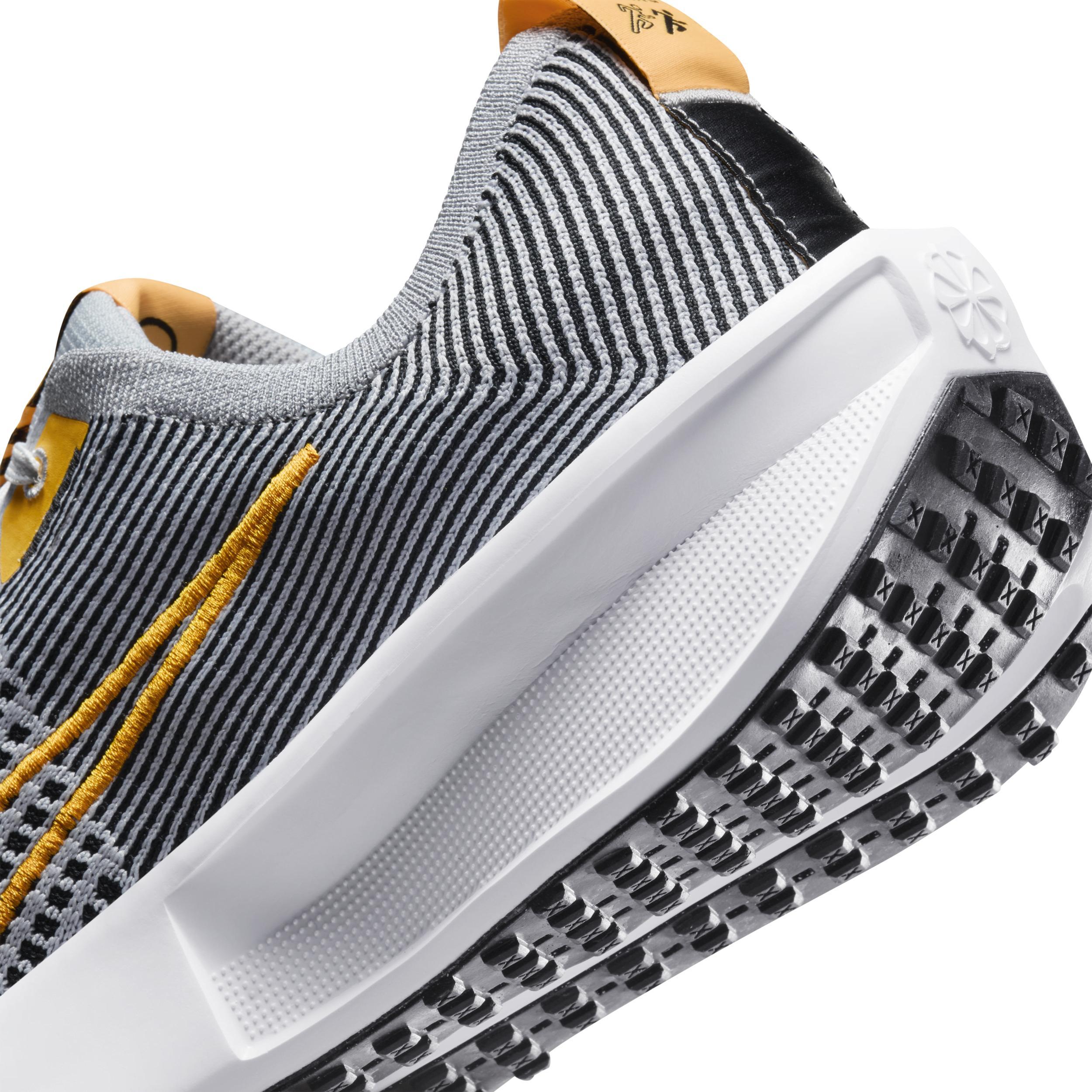 Nike Mens Interact Run Road Running Shoes Product Image