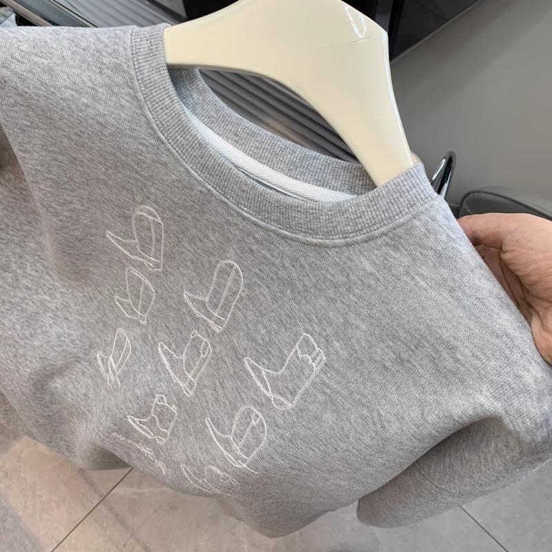 Crew Neck Boot Embroidered Sweatshirt Product Image