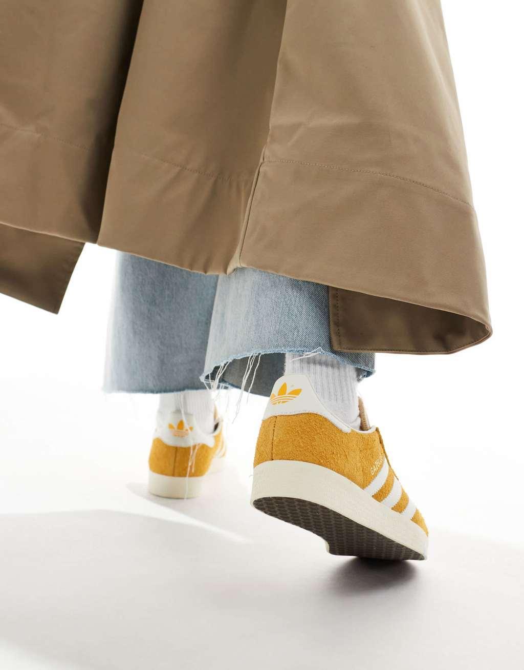 adidas Originals Gazelle sneakers in yellow and white Product Image