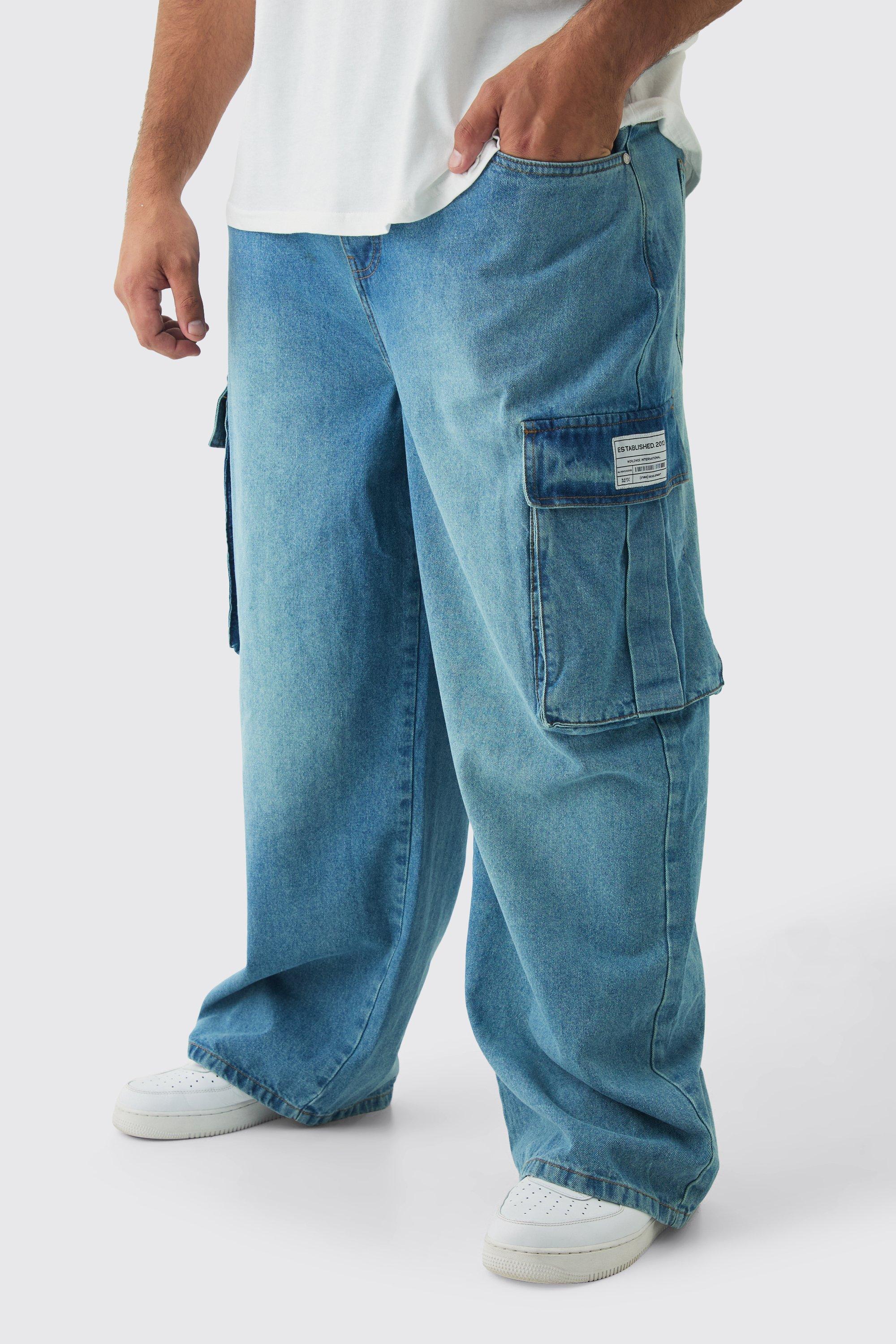 Plus Relaxed Fit Woven Tab Cargo Jeans | boohooMAN USA product image