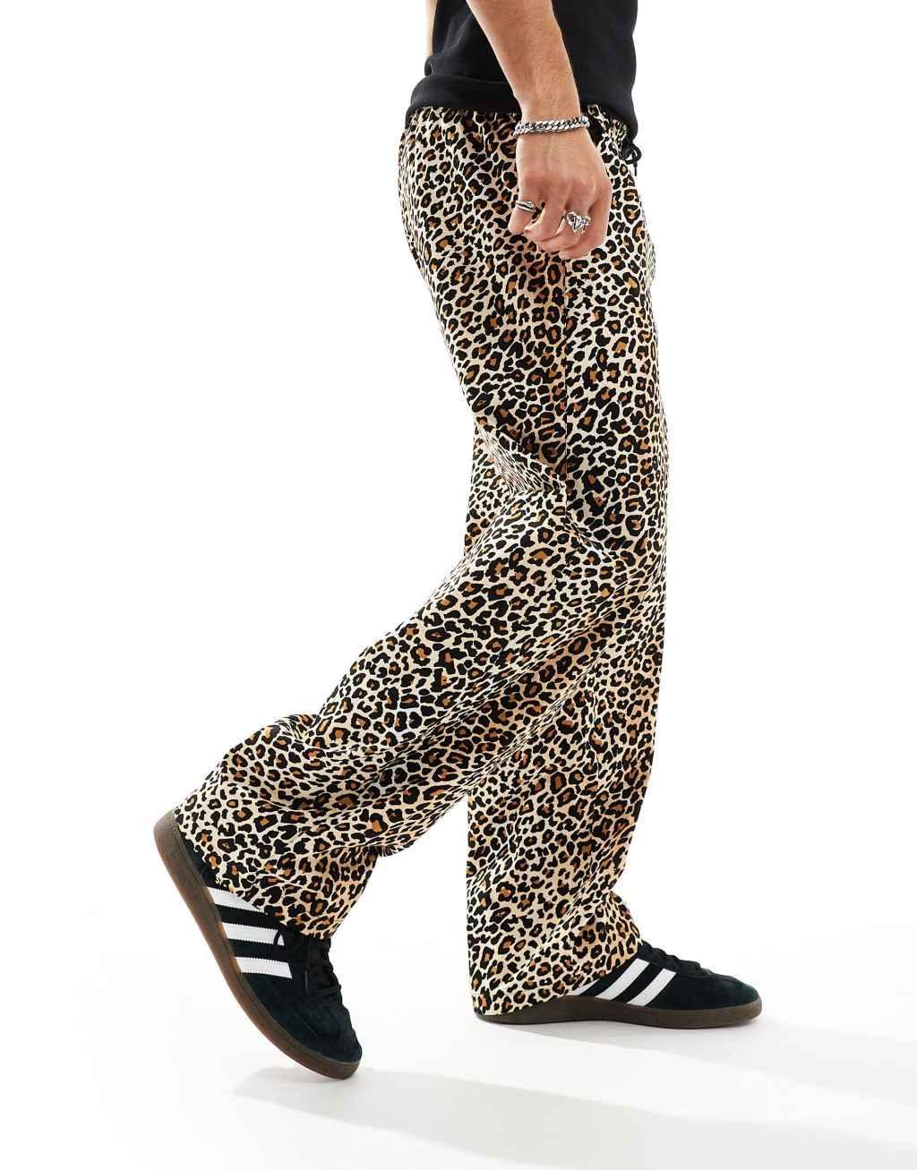 ASOS DESIGN wide pants in leopard print with elasticated waist Product Image