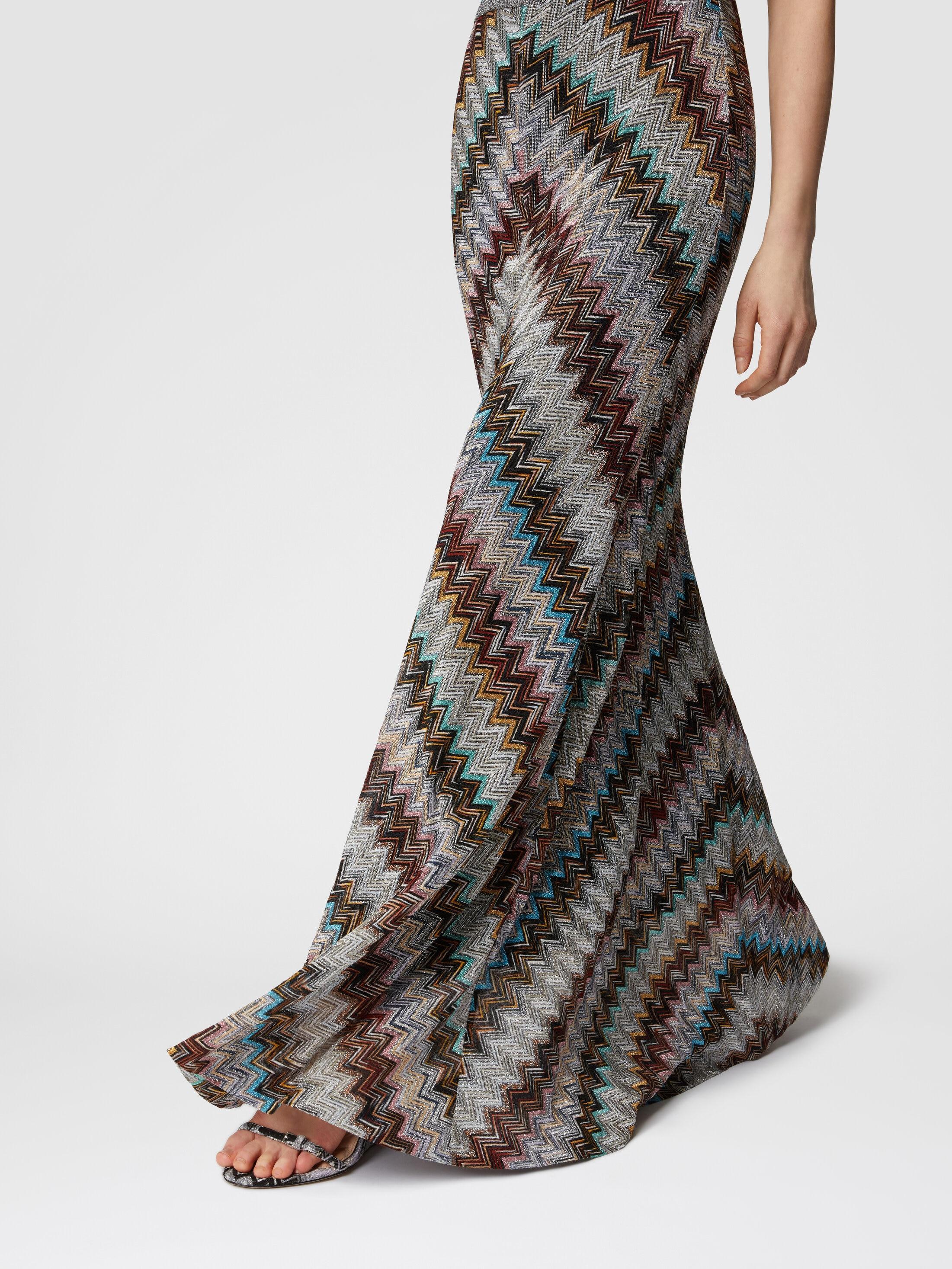 Long flared skirt with lamé slub zigzag motif Product Image