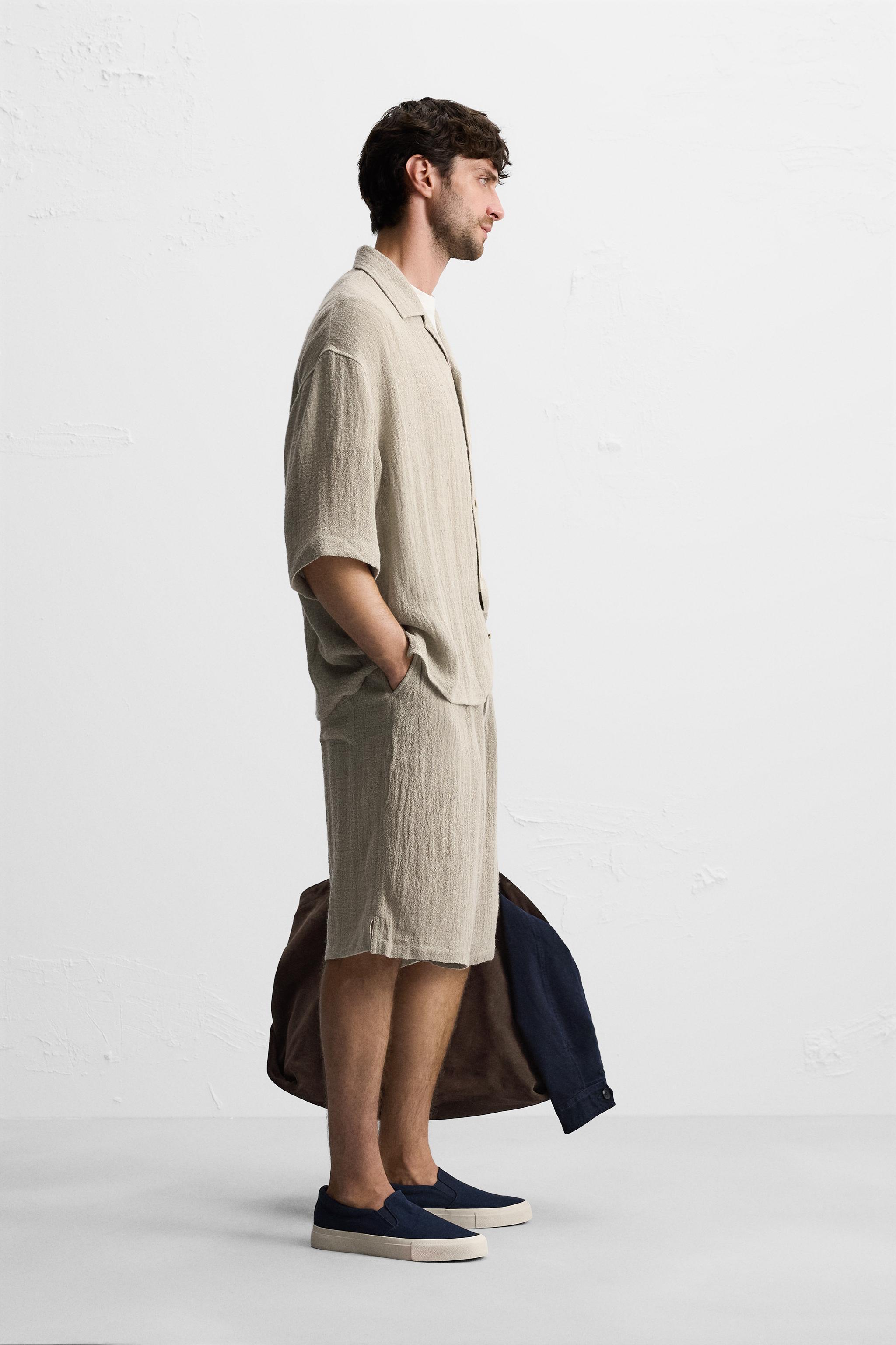 100% LINEN OVERSIZED FIT SHORTS Product Image