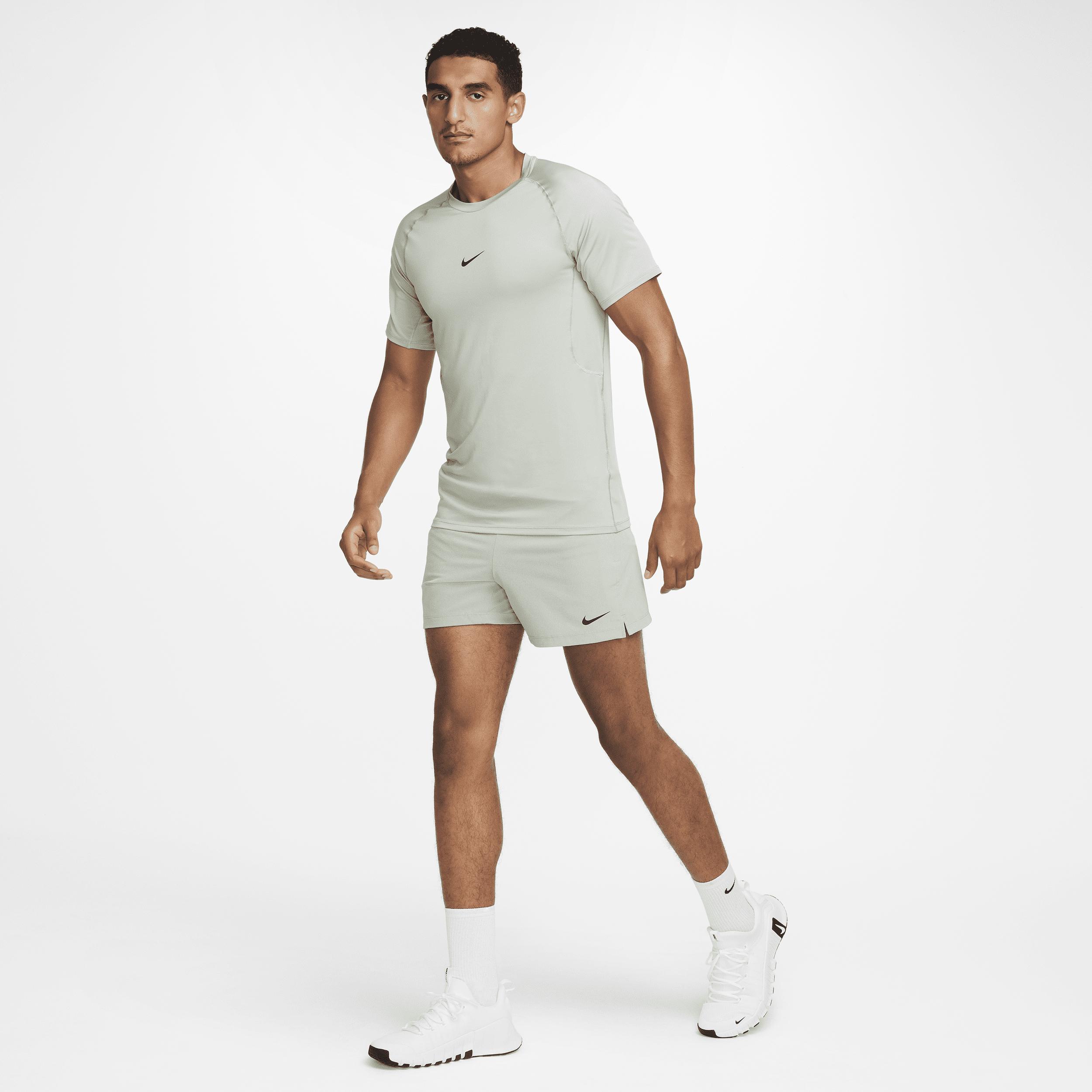 Nike Men's Flex Rep Dri-FIT 5" Unlined Fitness Shorts Product Image