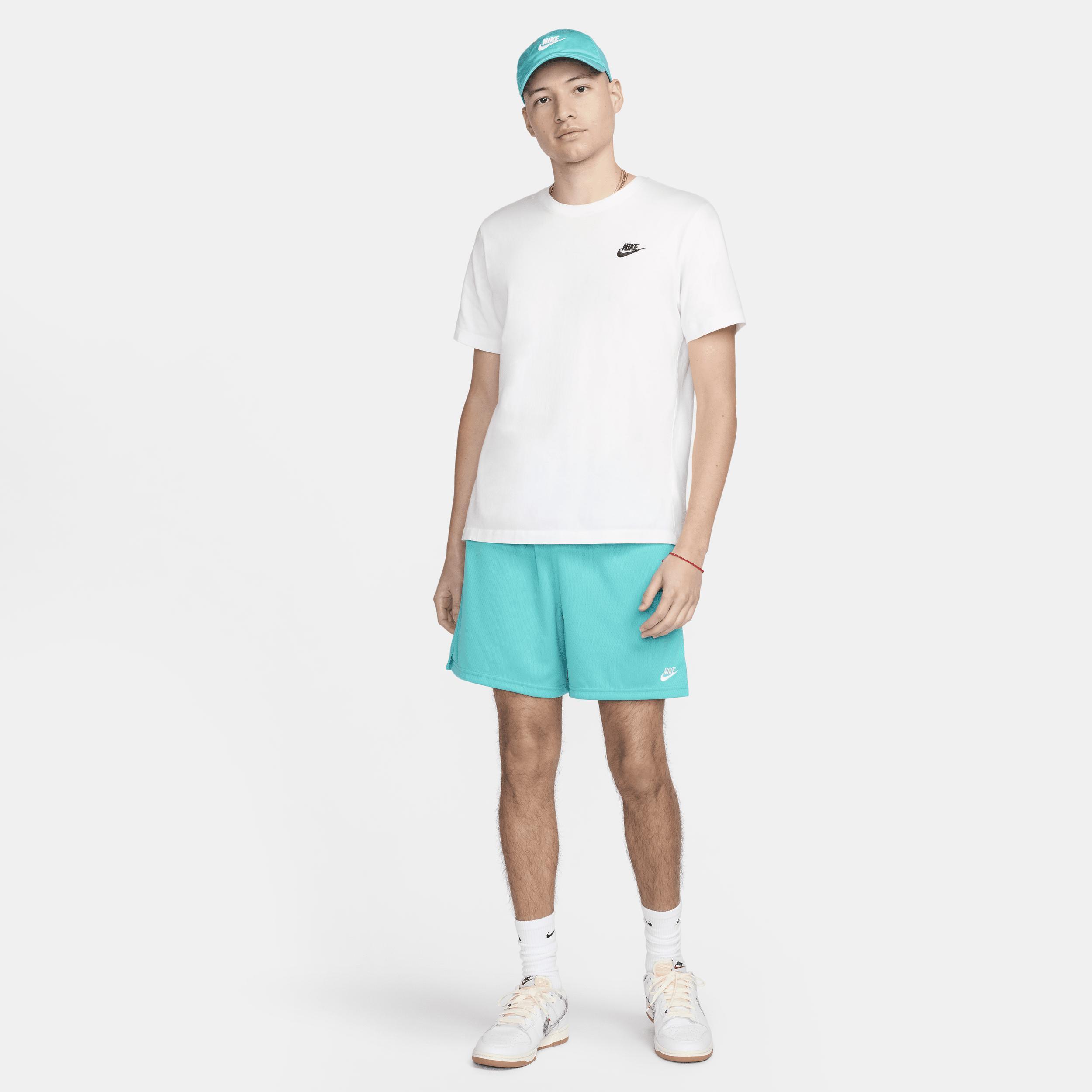 Nike Men's Club Mesh Flow Shorts Product Image