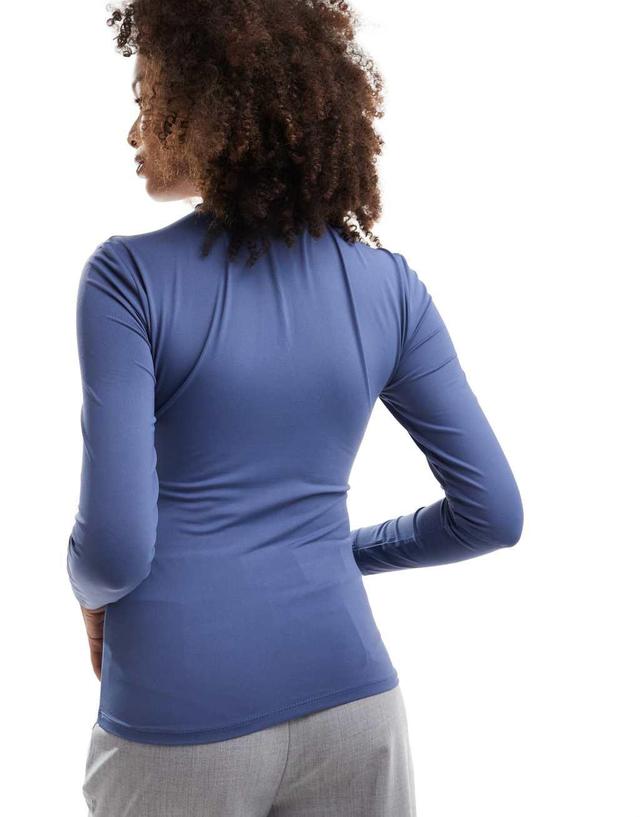 ONLY long sleeve seamless top in vintage indigo Product Image