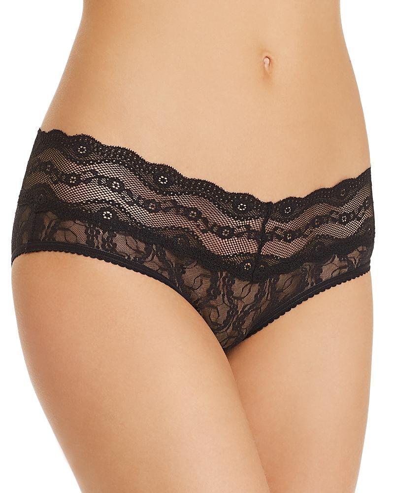 b.temptd by Wacoal Womens Lace Kiss Hipster Underwear 978282 Product Image