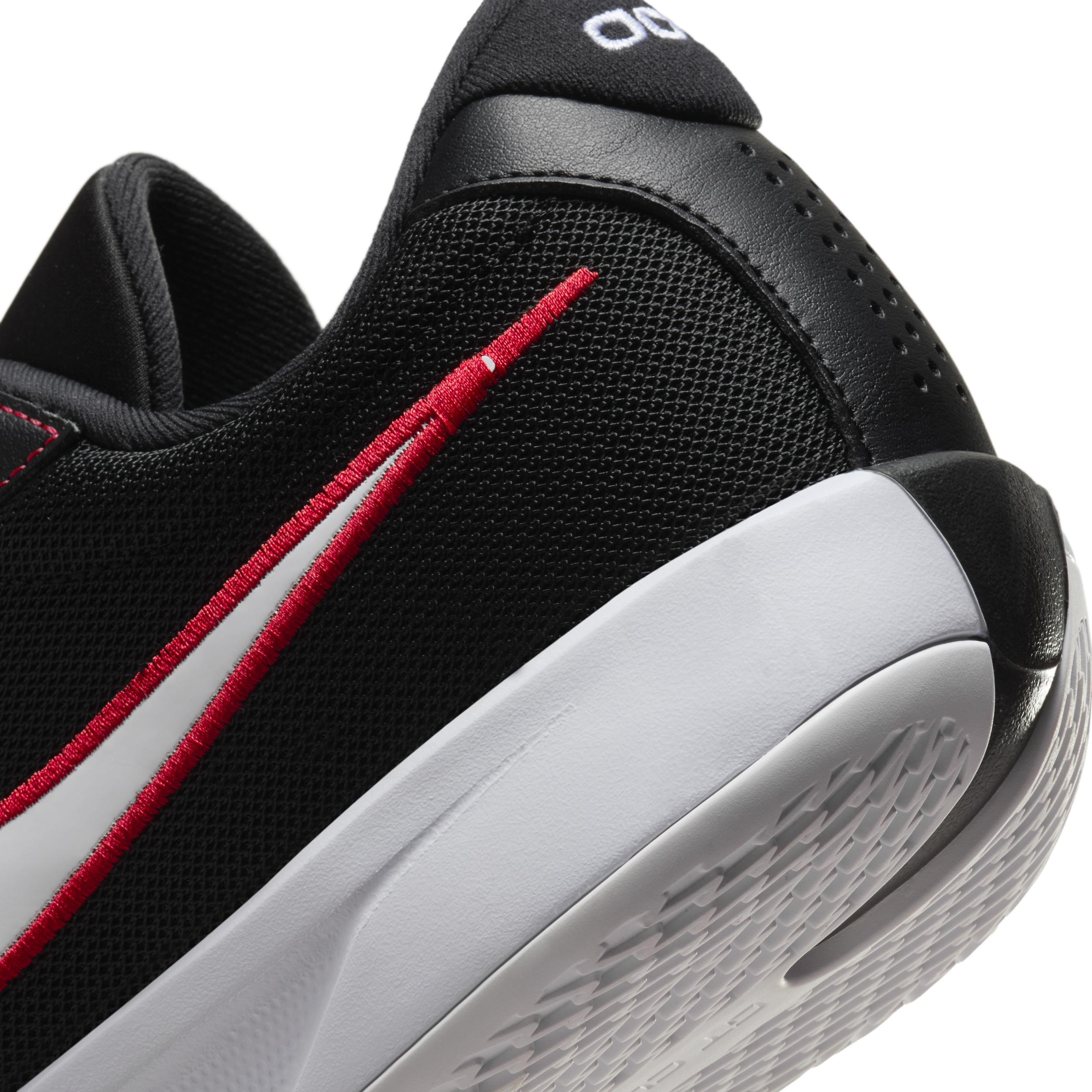 Nike Men's G.T. Cut Academy Basketball Shoes Product Image