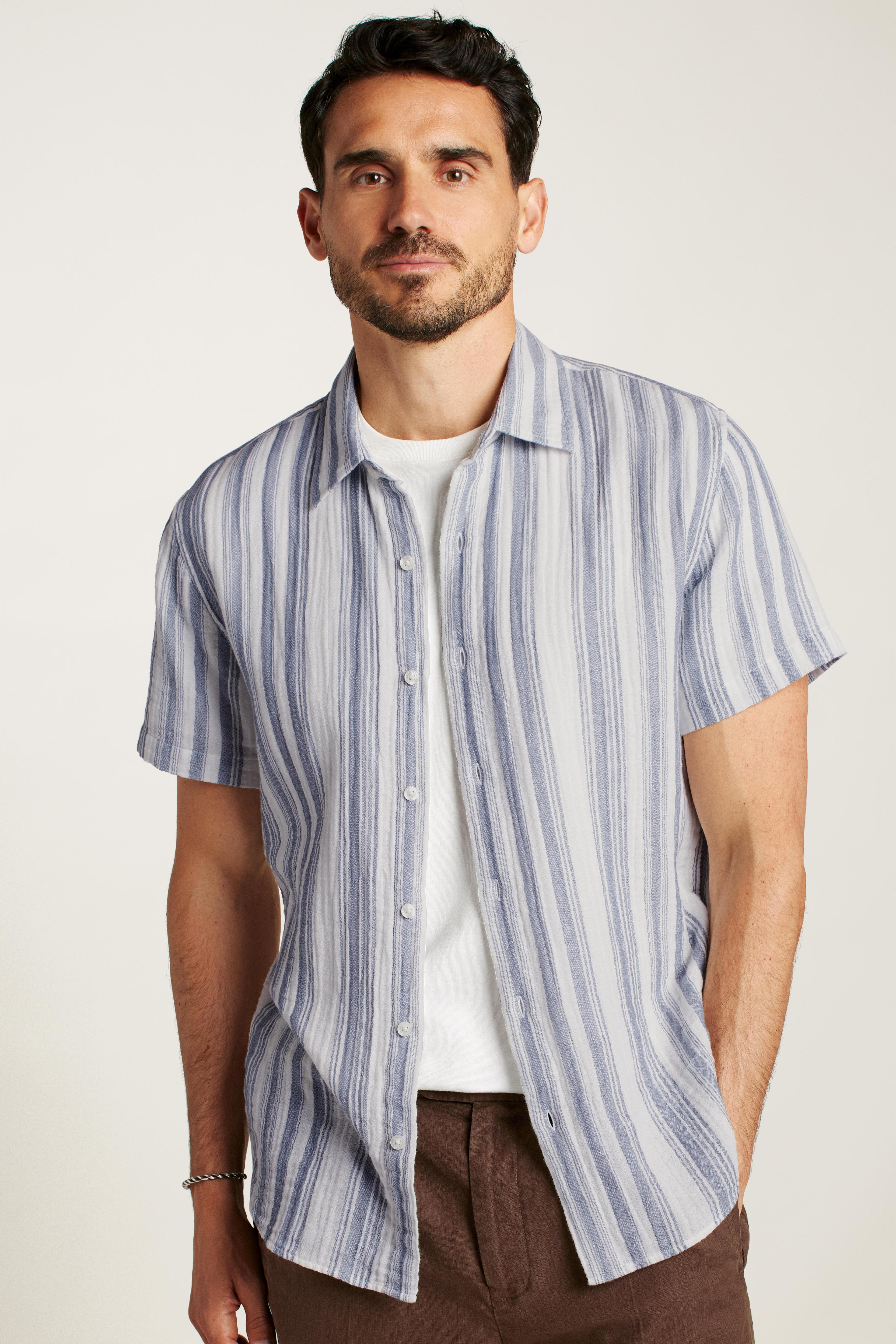 Riviera Short Sleeve Shirt Product Image