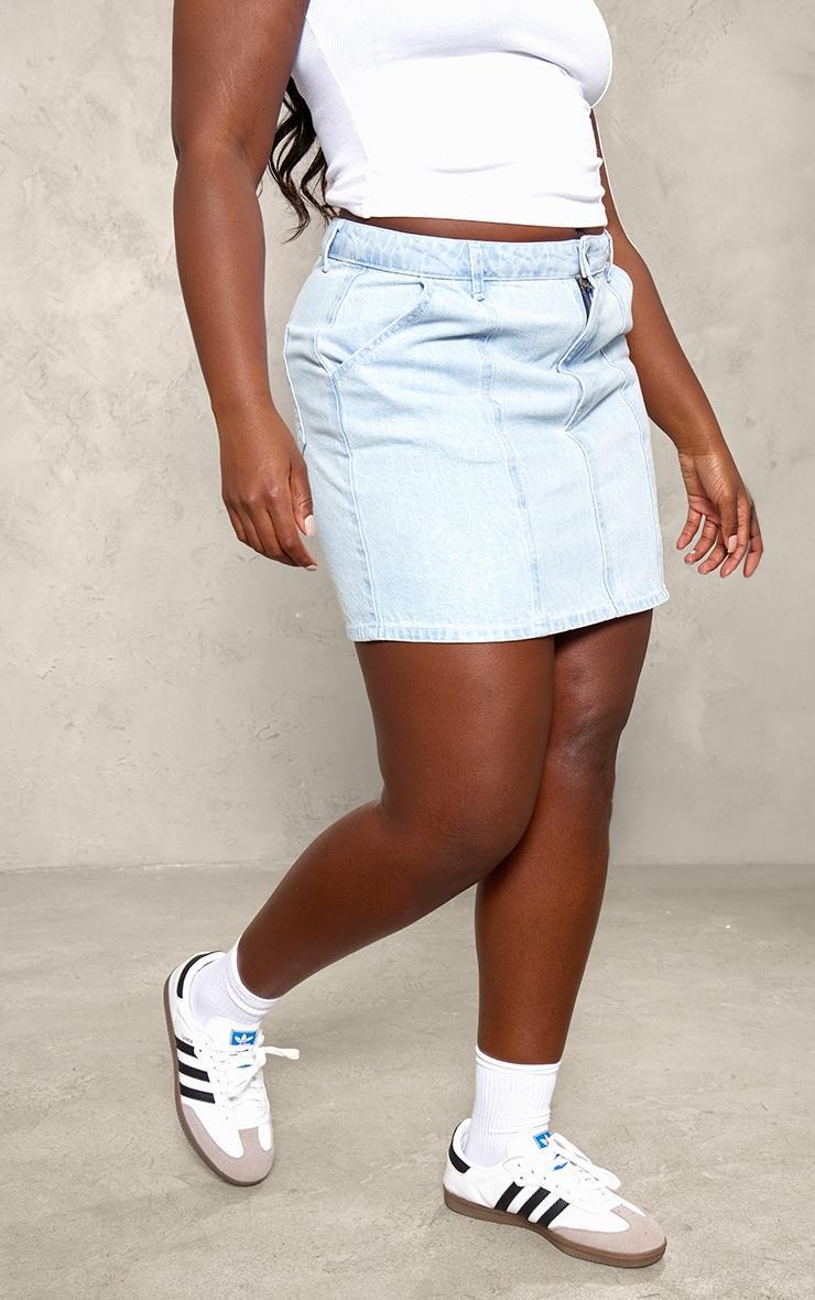 Plus Light Blue Wash Carpenter Pocket Detail Denim Mini Skirt Product Image