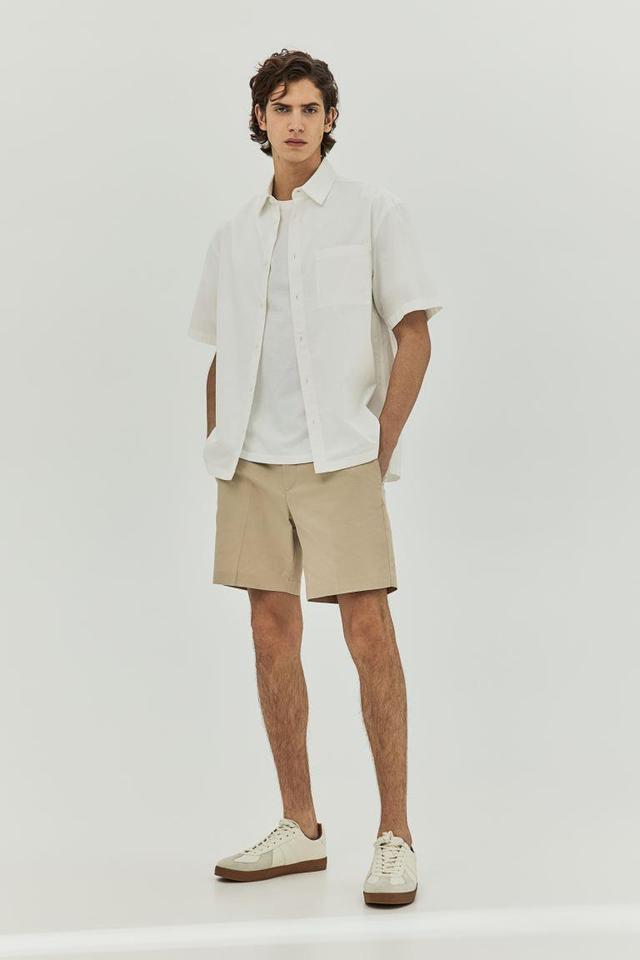 H & M - Regular Fit Chino Shorts - Beige Product Image