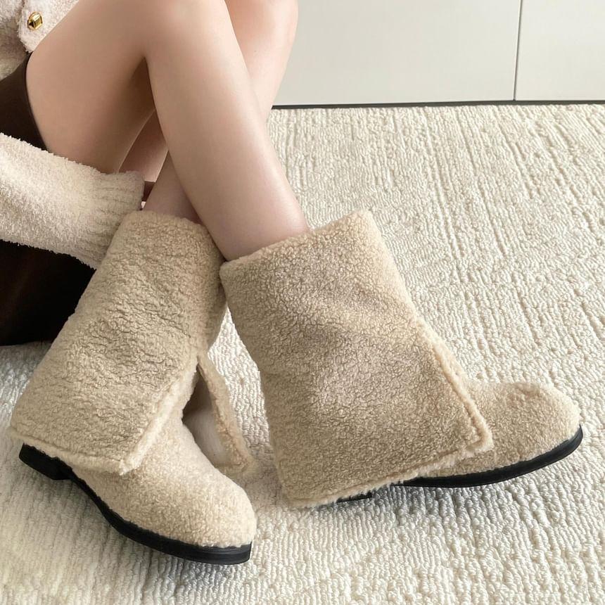 Low Heel Plain Fleece Short Boots Product Image