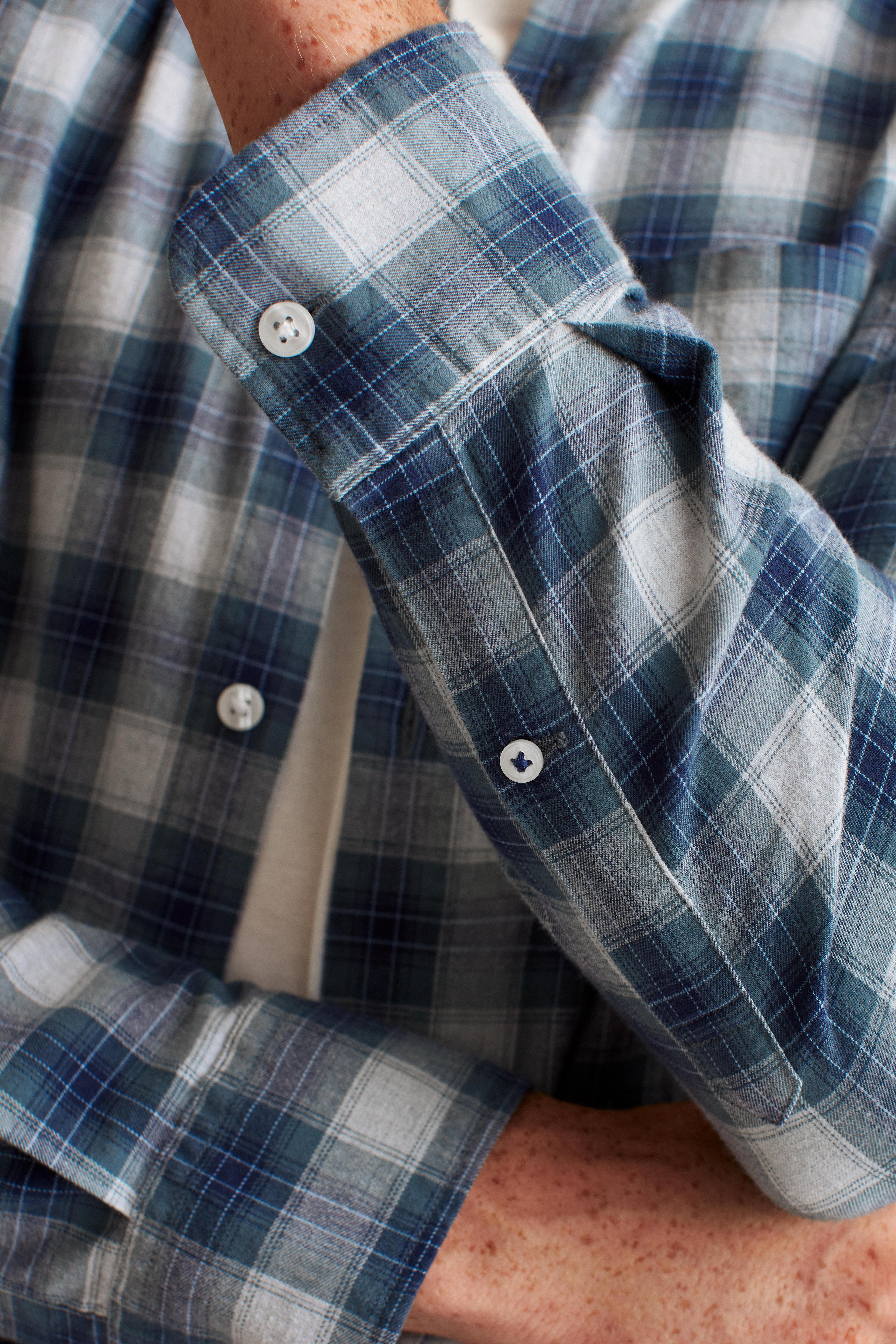 Everyday Lightweight Flannel Shirt Product Image