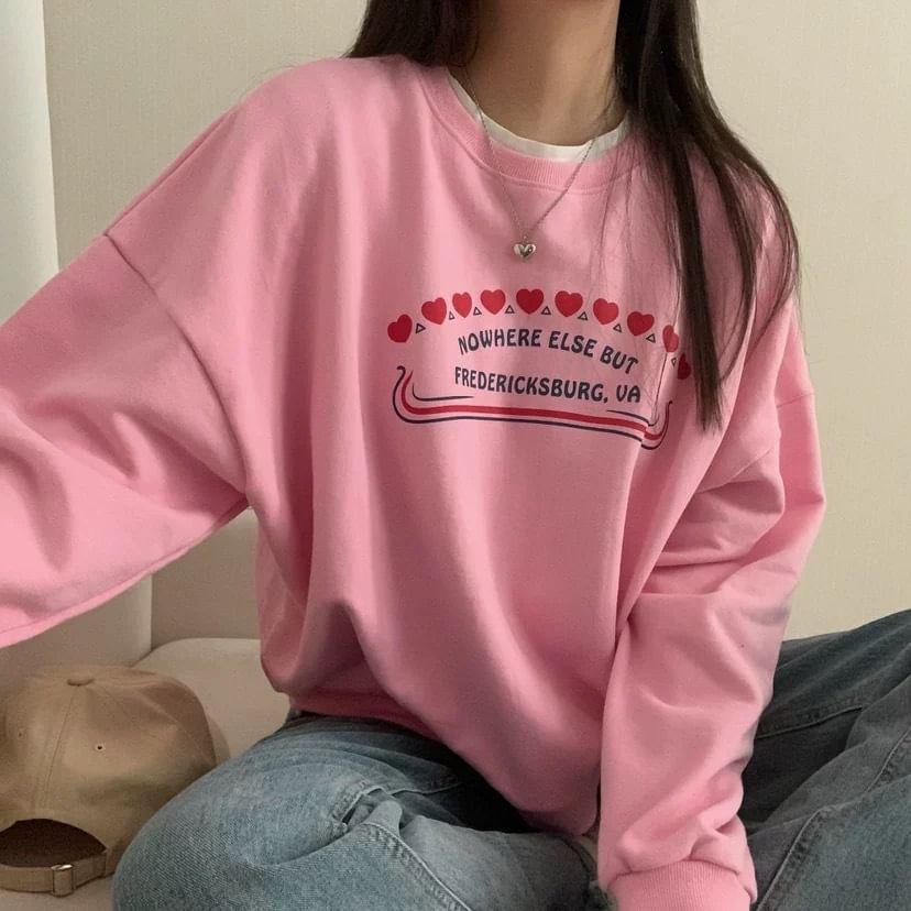 Round Neck Lettering Heart Print Pullover Product Image