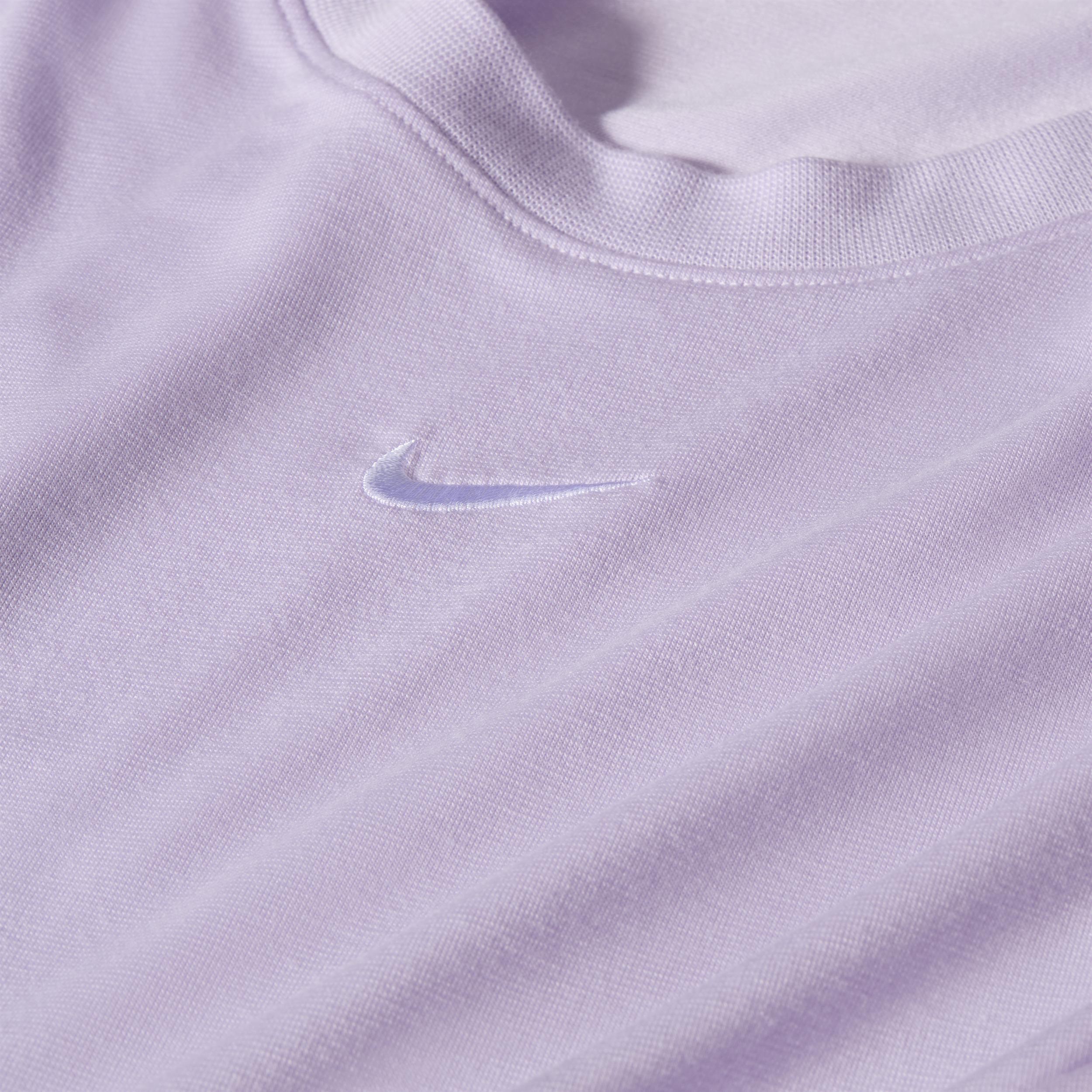 Women's Nike Sportswear Essential Slim Cropped T-Shirt Product Image