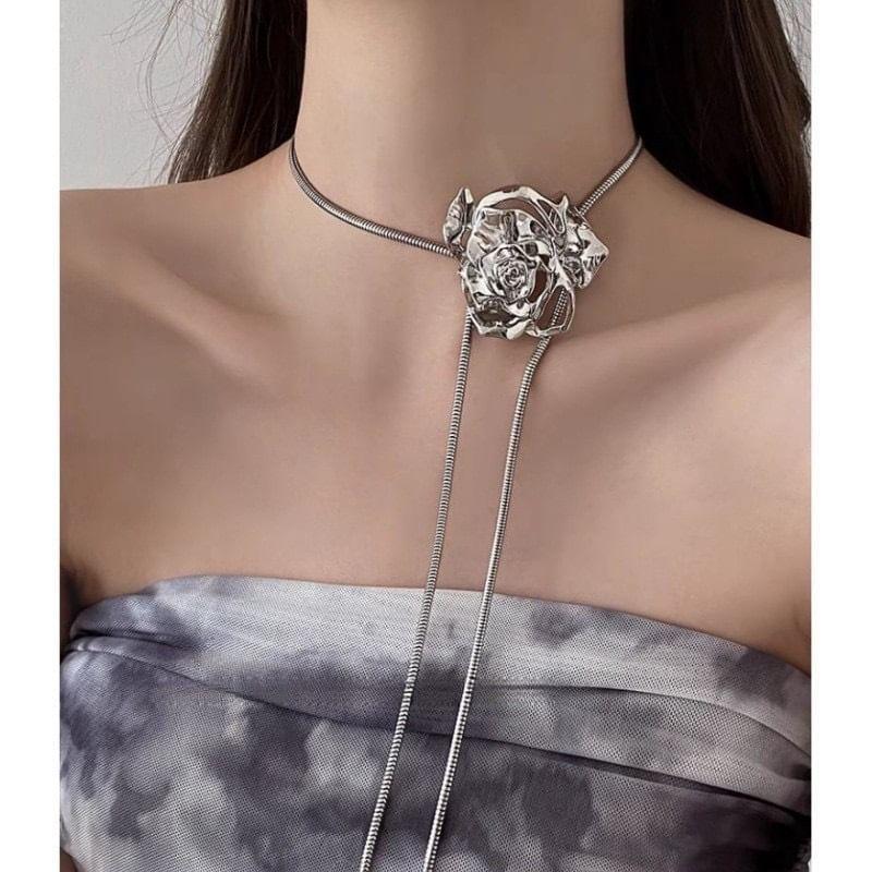 Flower Alloy Lariat Necklace Product Image