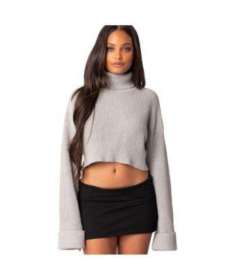 Women's Oversized turtle neck cropped sweater Product Image