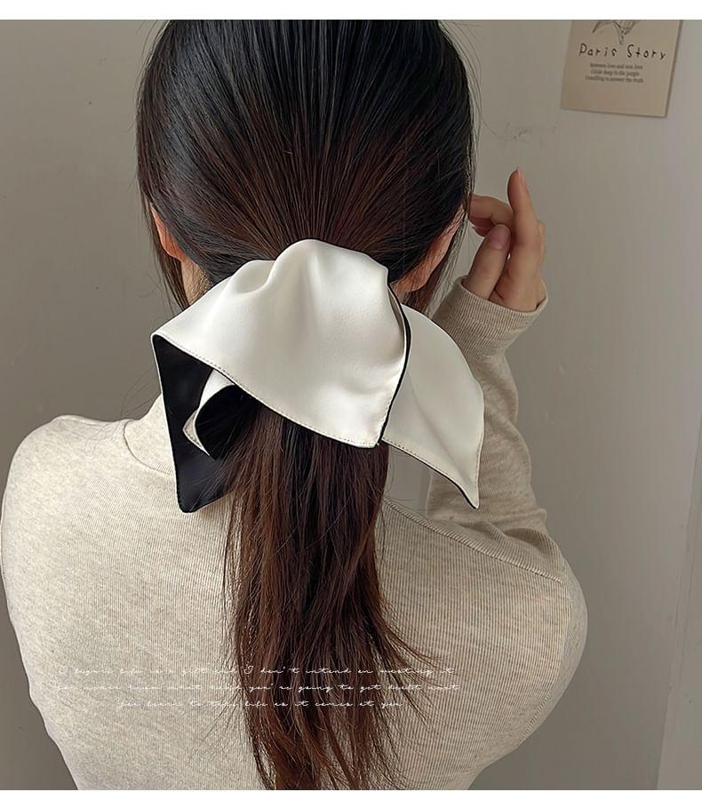 Fabric Hair Tie Product Image