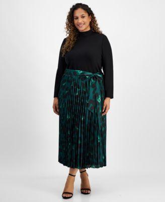 Plus Size Mixed-Media Pleated Midi Dress Product Image