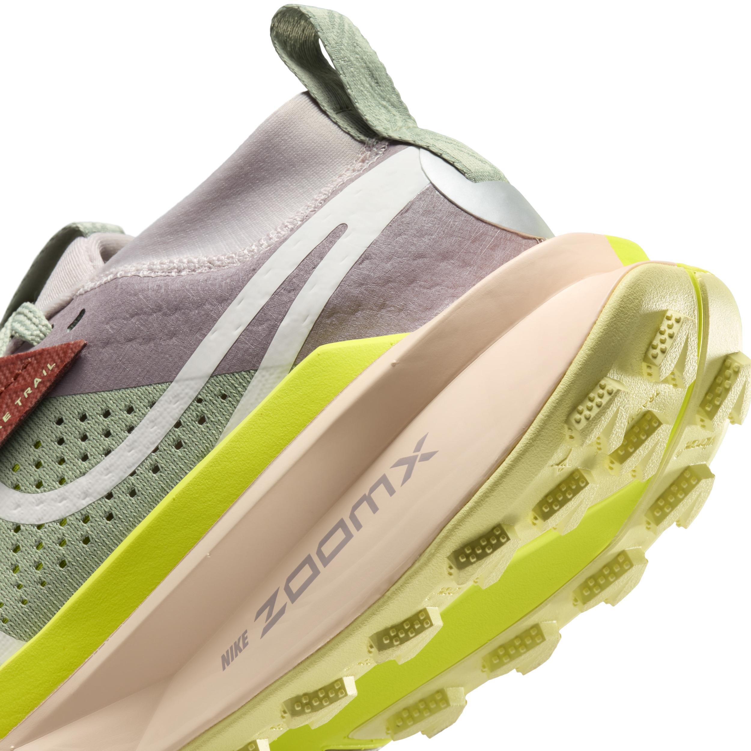 Nike Zegama 2 Women's Trail Running Shoes Product Image