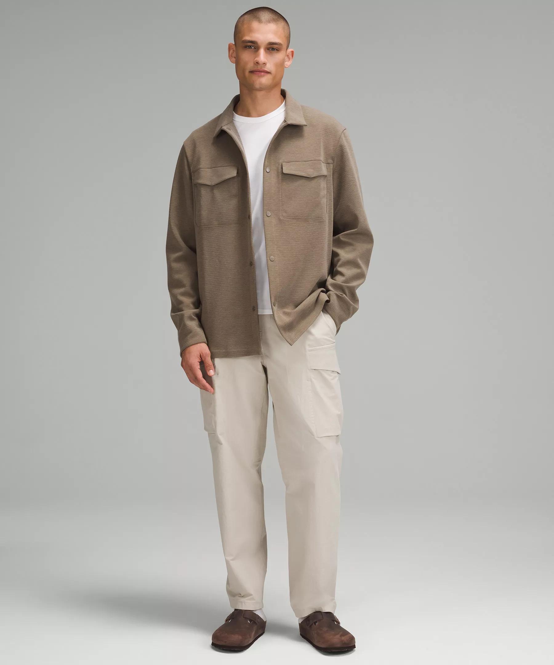 Stretch Cotton VersaTwill Relaxed-Fit Cargo Pant Product Image