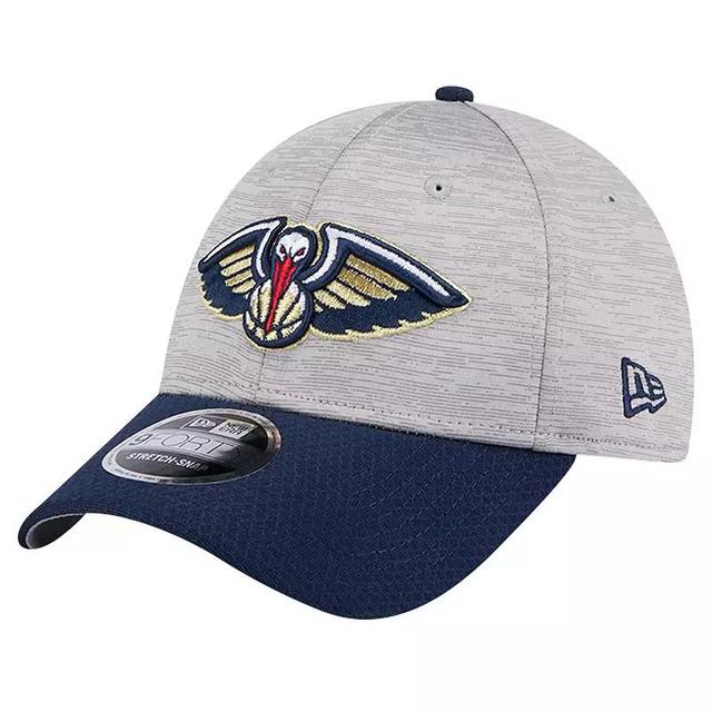 Mens New Era Heather Gray/Navy New Orleans Pelicans Active Digi-Tech Two-Tone 9FORTY Adjustable Hat Product Image