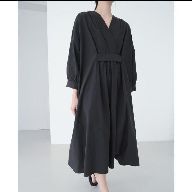 Puff-Sleeve V-Neck Plain Shirred Midi A-Line Dress Product Image