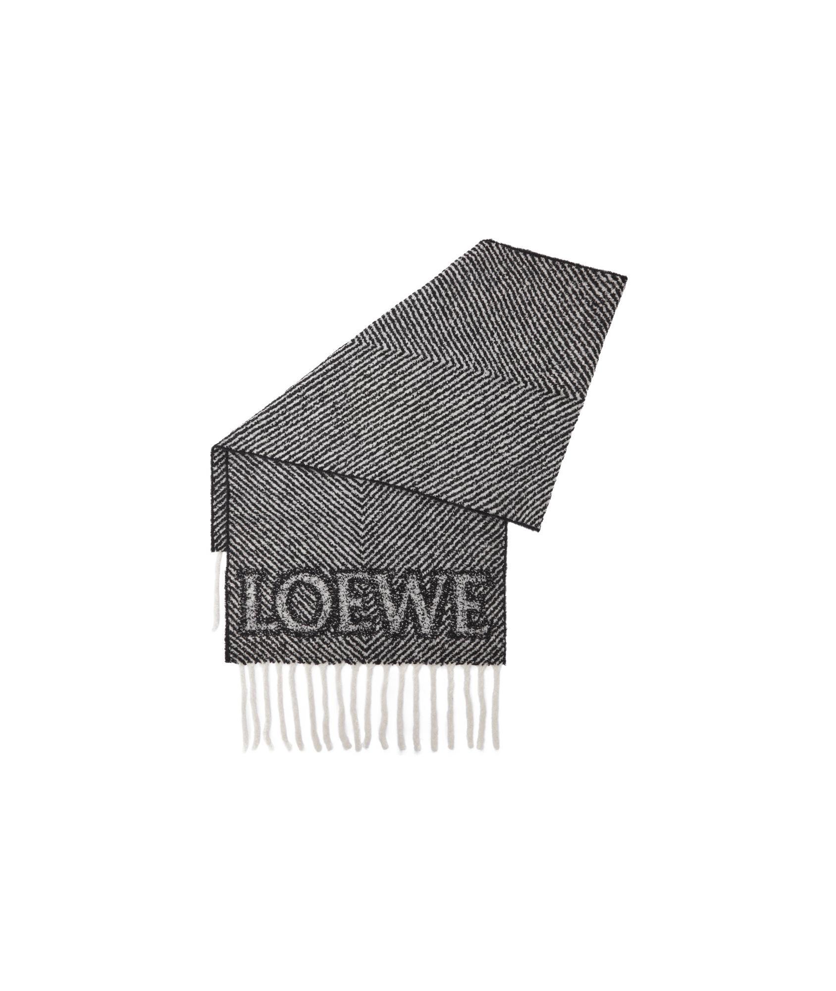 LOEWE Logo Fringe Wool-blend Scarf In Black/white Product Image