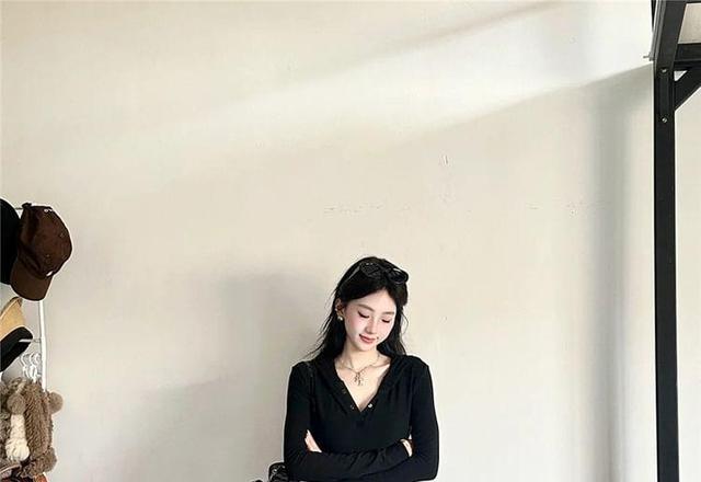 Long-Sleeve Henley Plain Maxi A-Line Dress Product Image