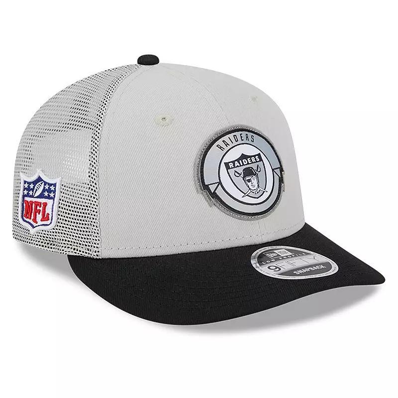 Mens New Era Cream/Black Las Vegas Raiders 2023 Sideline Historic Low Profile 9FIFTY Snapback Hat Product Image