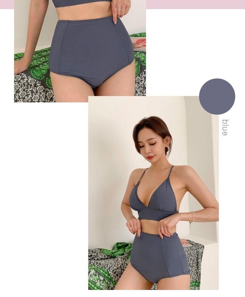 Set: Plain Bikini Top + Bottom Product Image