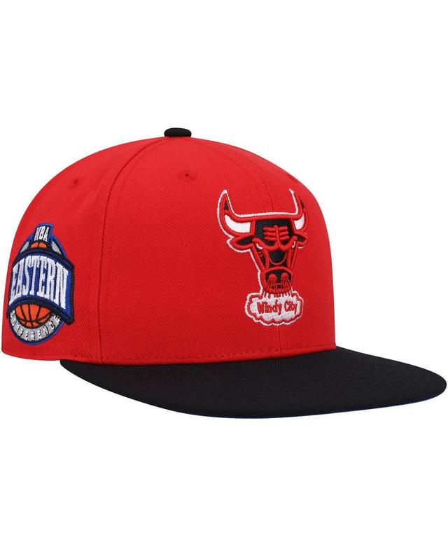 Mens Mitchell & Ness Red Chicago Bulls Hardwood Classics Coast to Coast Fitted Hat - Red Product Image