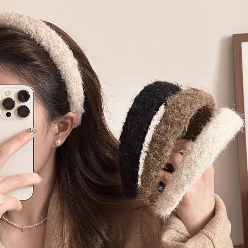 Plain Furry Headband Product Image