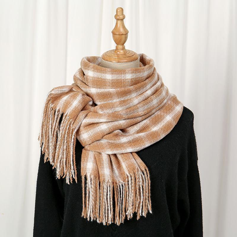 Plaid Fringed Trim Shawl Product Image