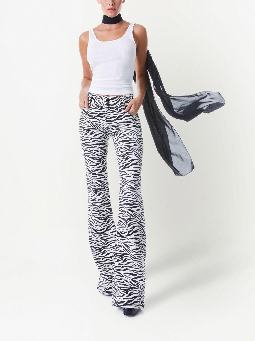 ALICE AND OLIVIA Stacey Jeans Mit Zebra-print In Grey Product Image