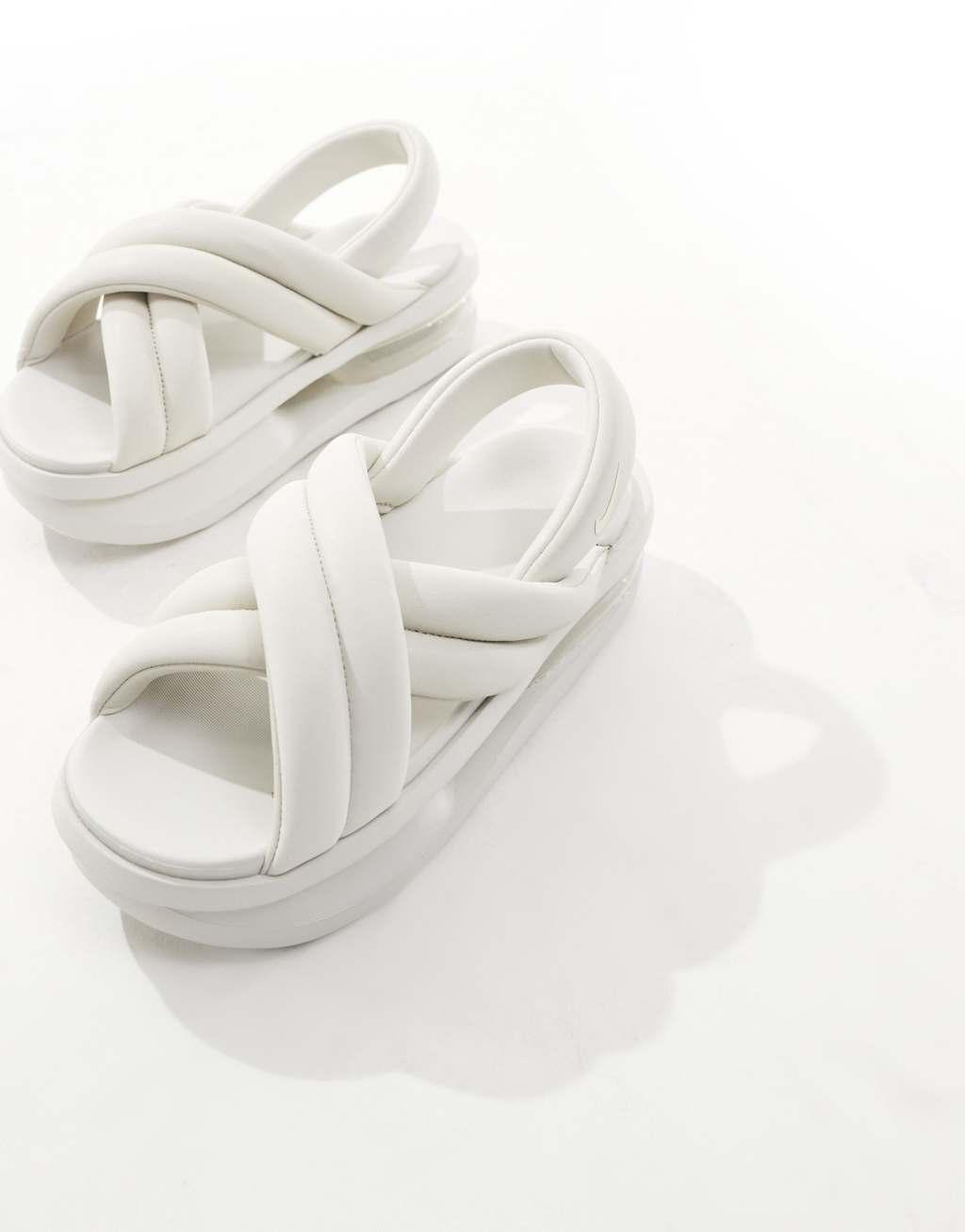 Nike Air Max Isla sandals in off white Product Image